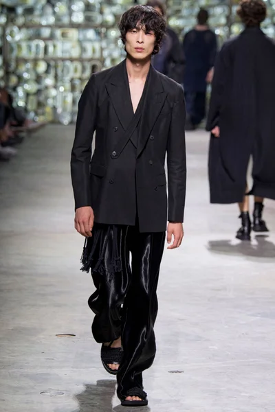 Look 58